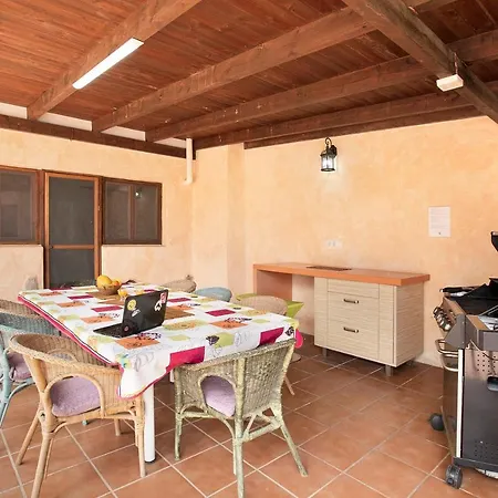 Casa Flores Villa